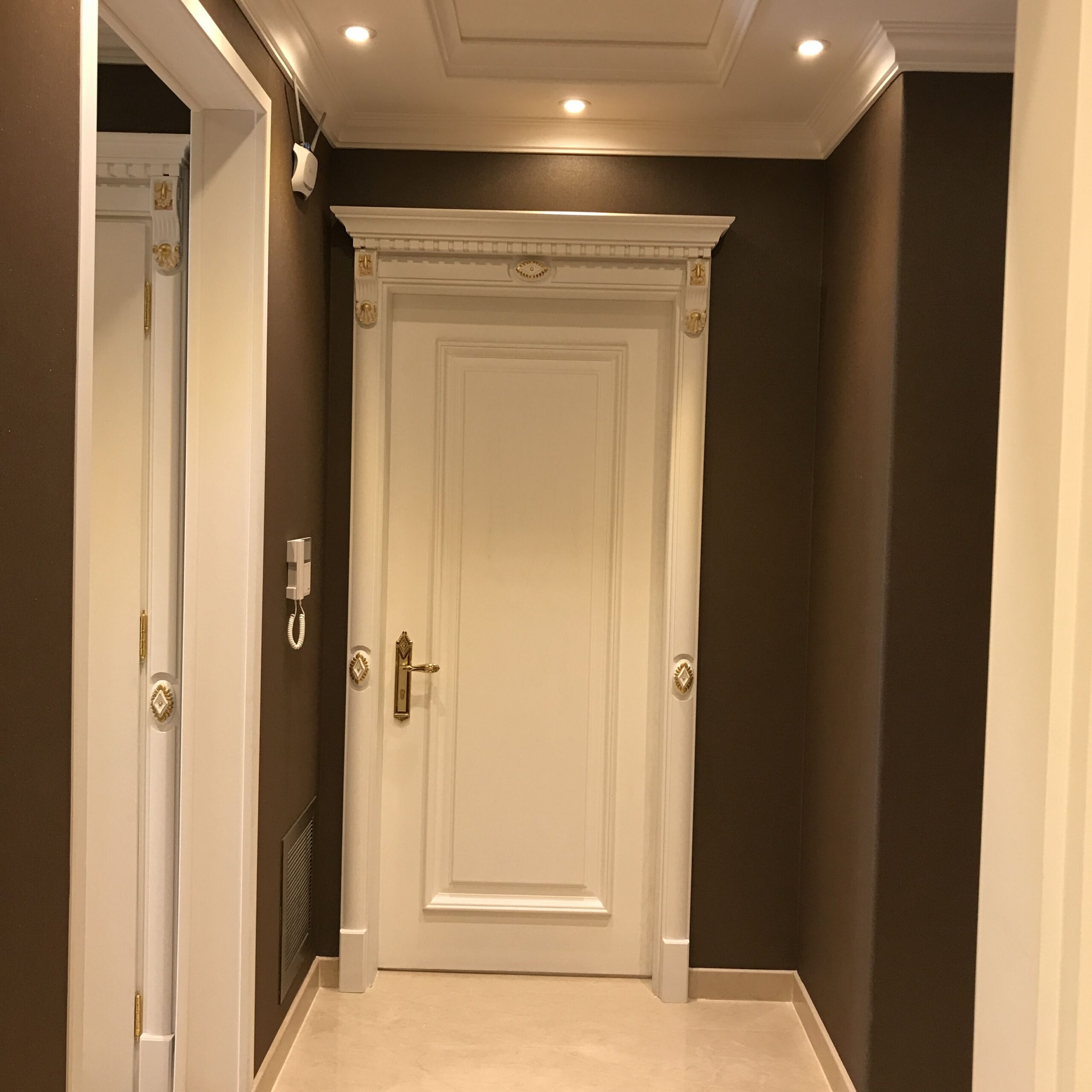 ديكور ابواب في دبي Door Decor in Dubai