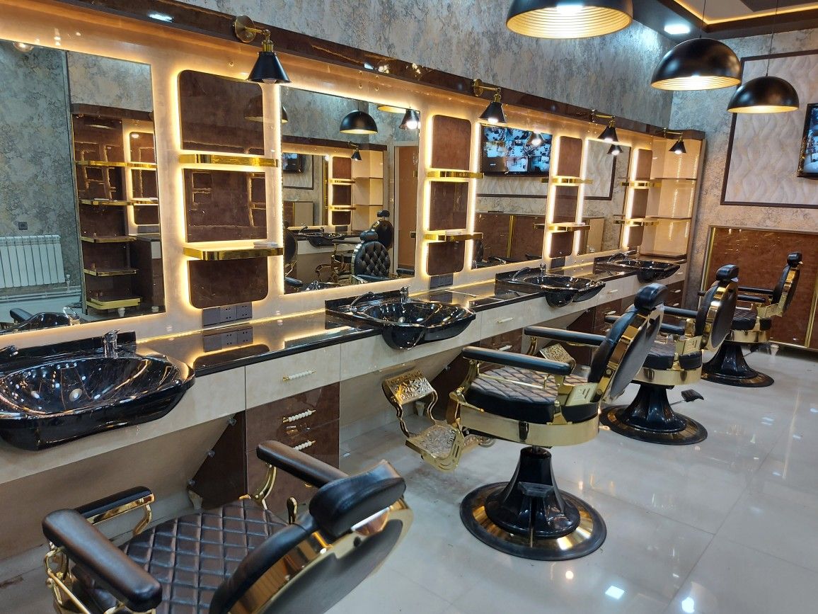 ديكور صالون حلاقة رجالي في دبي Men’s Hair Salon Decor in Dubai